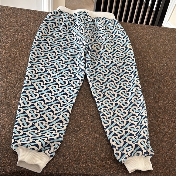 Burberry Boys/Girls Casual BLUE WHITE Monogram B Joggers-6/7 - Picture 9 of 16